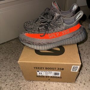 Men Yeezy new condition